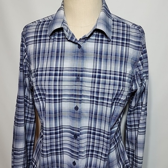 Duluth Trading Co Women's Long Sleeve Lightweight Blue Plaid Button Shirt Medium - Picture 1 of 16